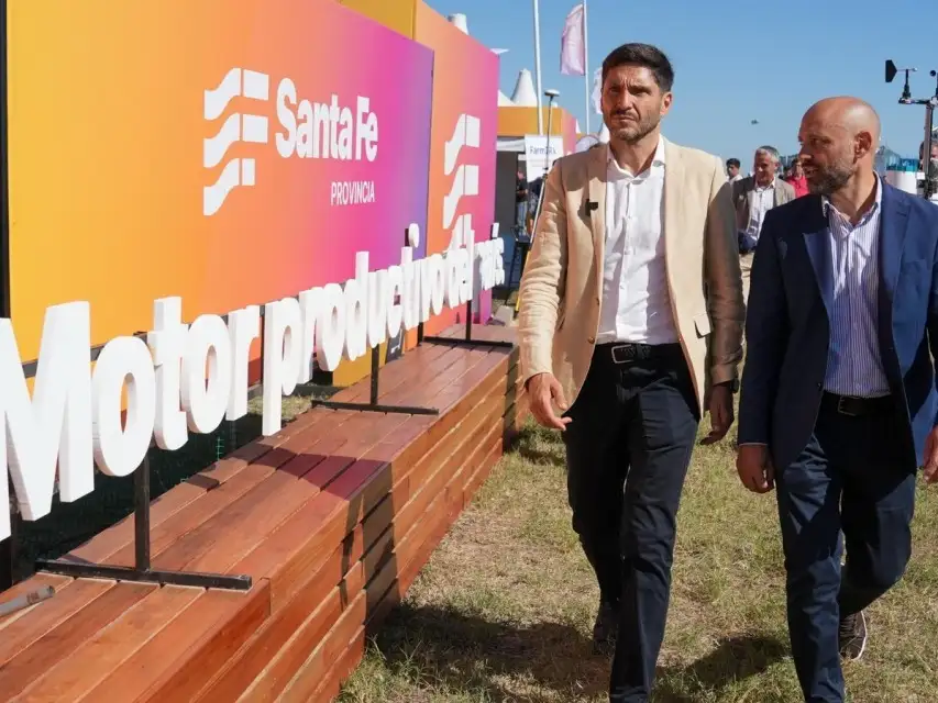 Santa Fe bonifica en promedio 10 puntos de la tasa de interés en más de 20 líneas de crédito destinadas a inversión, capital de trabajo y tecnología.