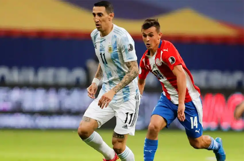 Pensando en Ecuador, Di María podría ser titular mientras esperan a Romero