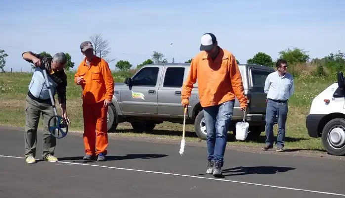 Vialidad trabaja en el mantenimiento de la Ruta N°20