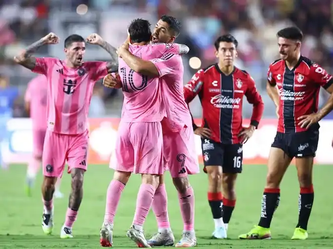 Triunfo agónico de Inter Miami: Messi dio dos asistencias y se cruzó con Matías Cóccaro