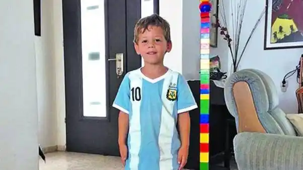 "Lo destrozó", dijo el abuelo argentino del nene israelí muerto por un misil