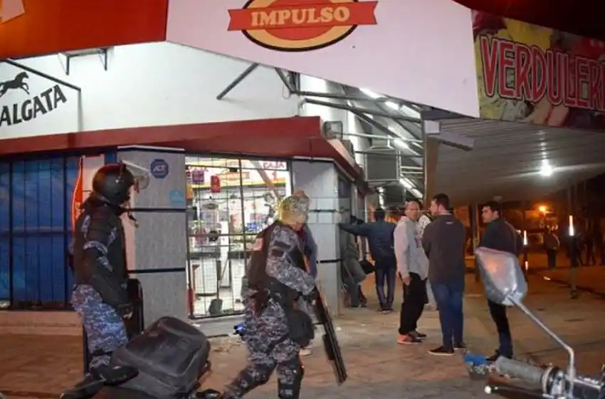 Un niño de 13 años fue asesinado en un intento de saqueo