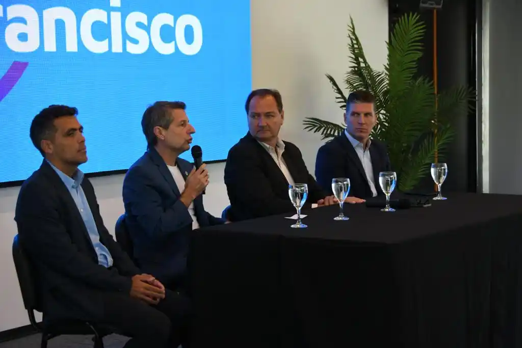 Dellarossa se reunió con representantes de la actividad económica de la ciudad y San Justo