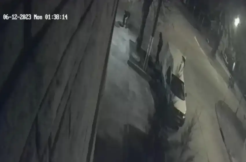 Video: capturaron a una banda en Mar del Plata que robaba cables de cobre ingresando a las alcantarillas