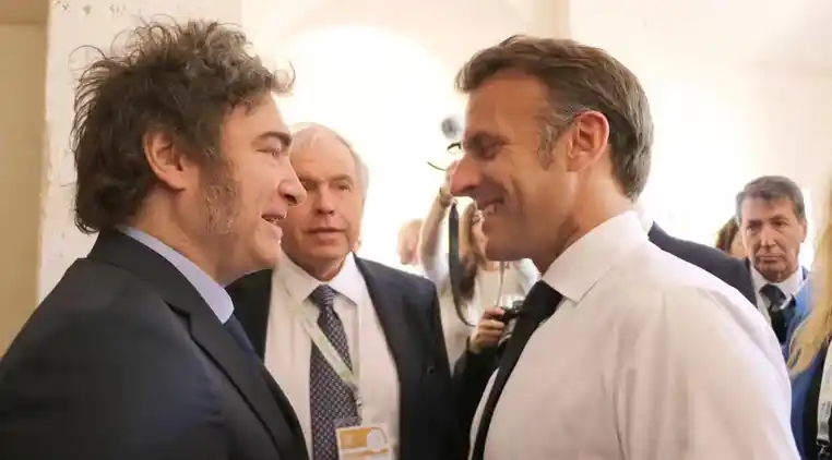 Viaje N° 12 para Javier Milei: se reunirá con Emmanuel Macron durante su viaje a Francia para la inauguración de los Juegos Olímpicos