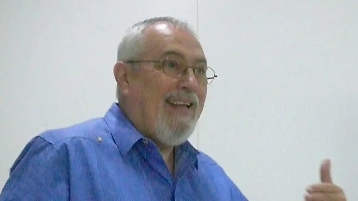 MIRAR HACIA LAS REGIONES y aprender: Ramón Guillermo Aveledo a la oposición