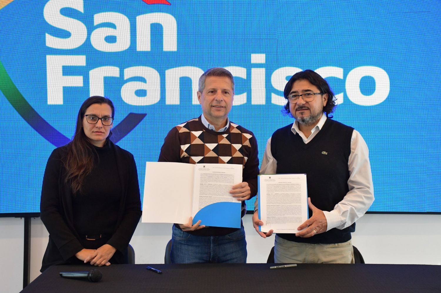 Bernarte firmó convenios para implementar tres proyectos con la UTN.