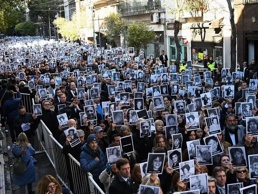 Se recordaron los 31 años del ataque perpetrado en la sede de la AMIA.