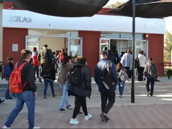 El presupuesto universitario asigna sólo dos millones de pesos por alumno en el año
