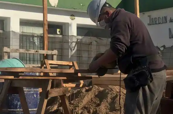 Construcción: el ingreso de expedientes de obras se redujo en un 50% este año