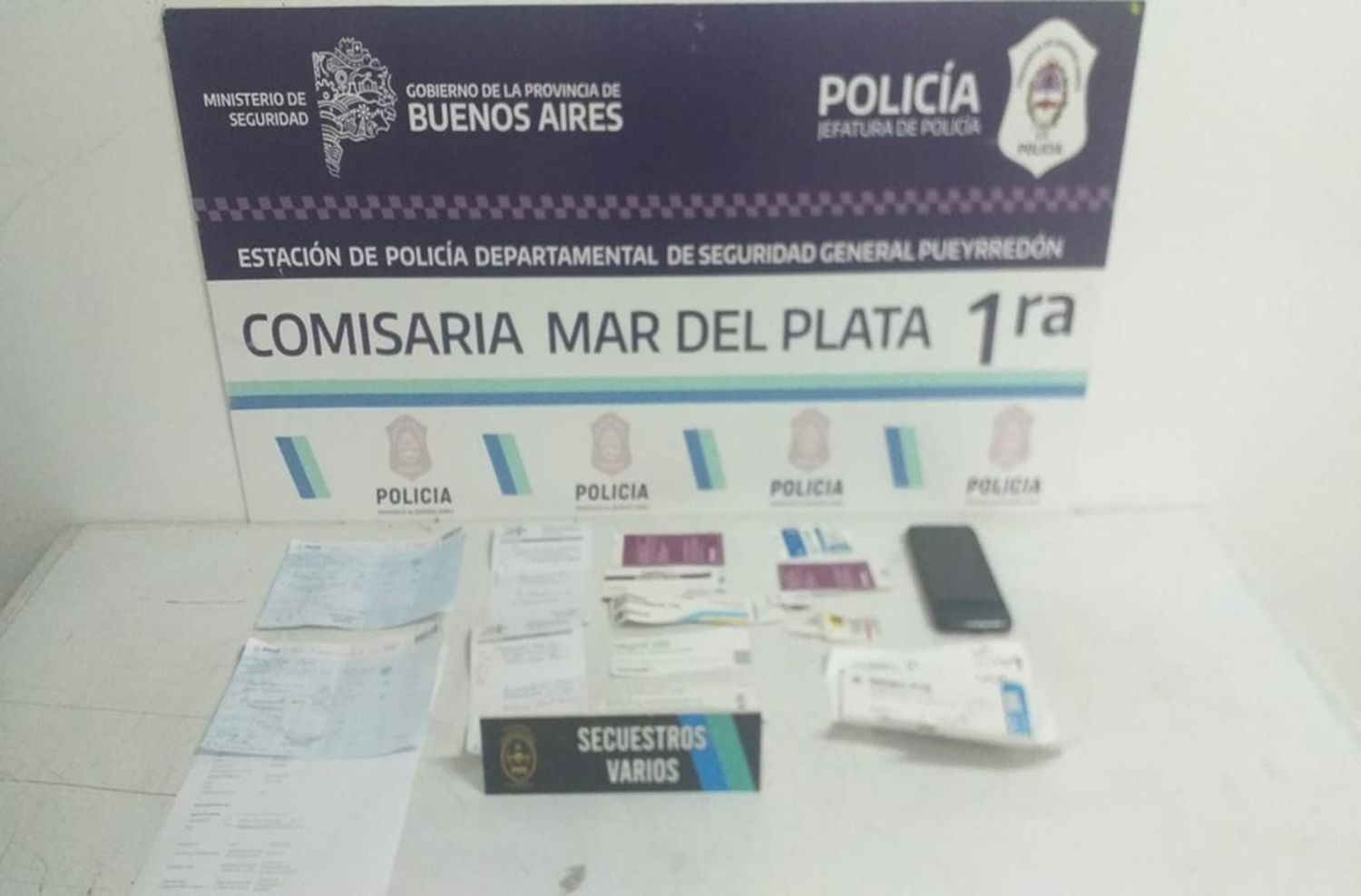 Detuvieron a una mujer que compraba medicamentos con recetas truchas