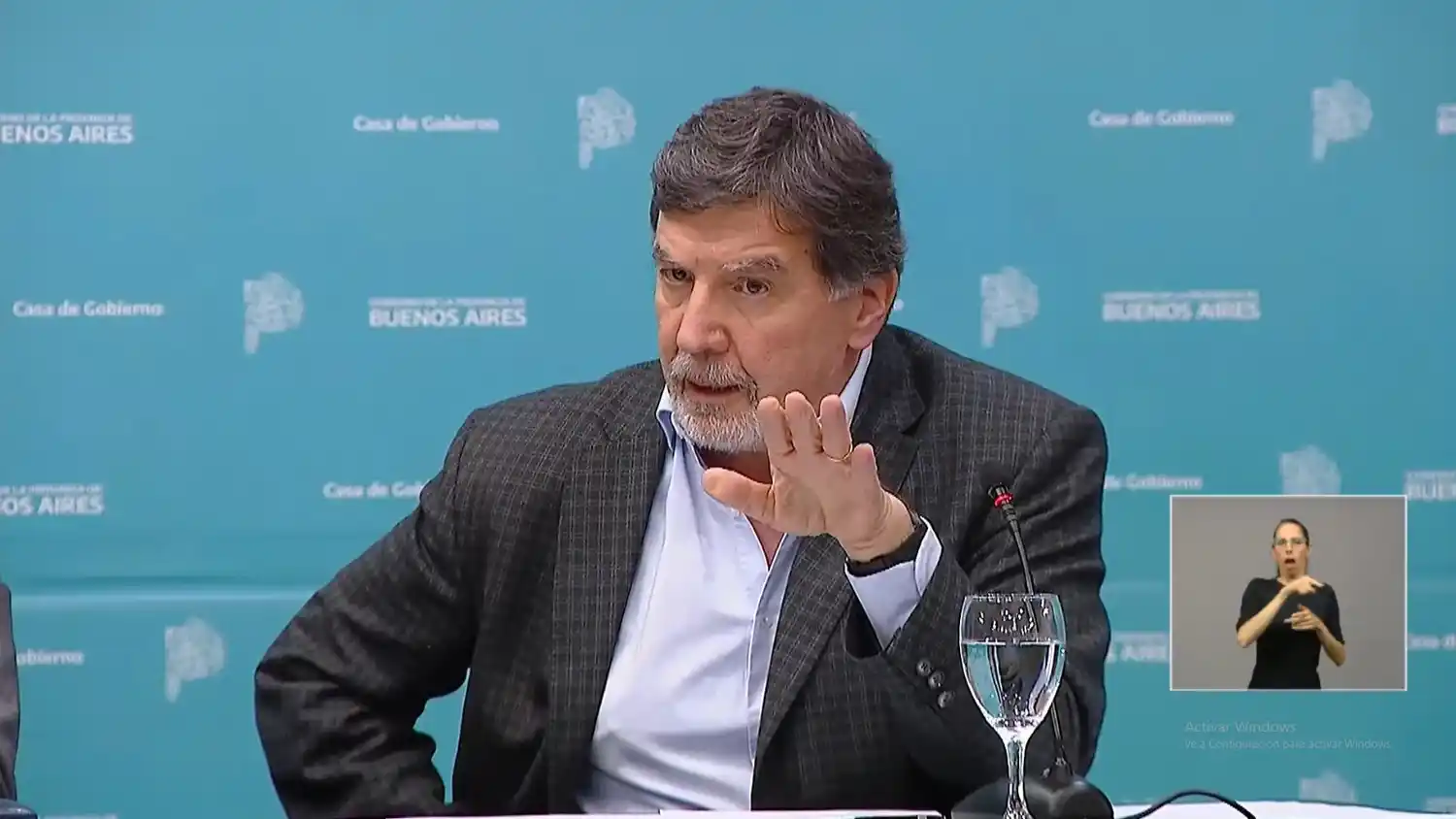 Sileoni anunció novedades en las escuelas secundarias.