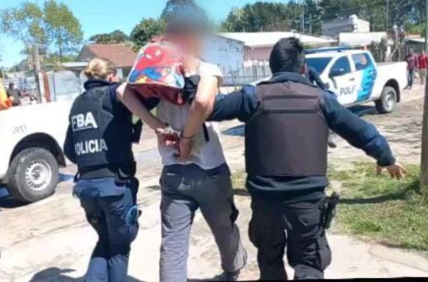 Delincuente con antecedentes robó una bicicleta y se olvidó la motoguadaña