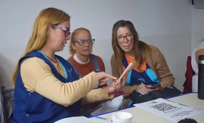 Docentes de Pilar se forman en Inteligencia Artificial Generativa