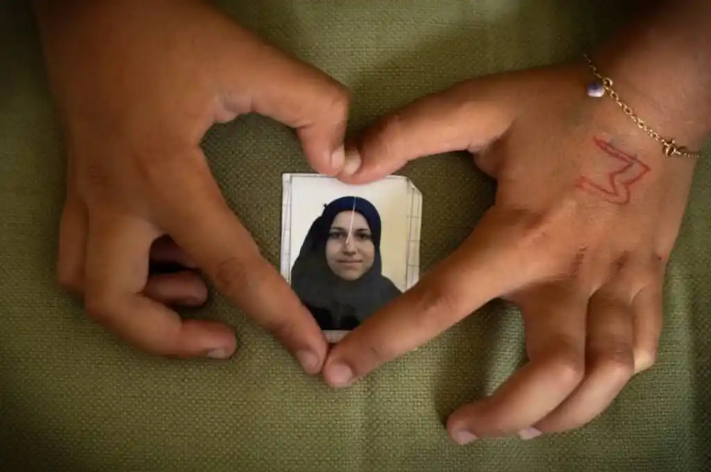 mujer incendiada Francia  3