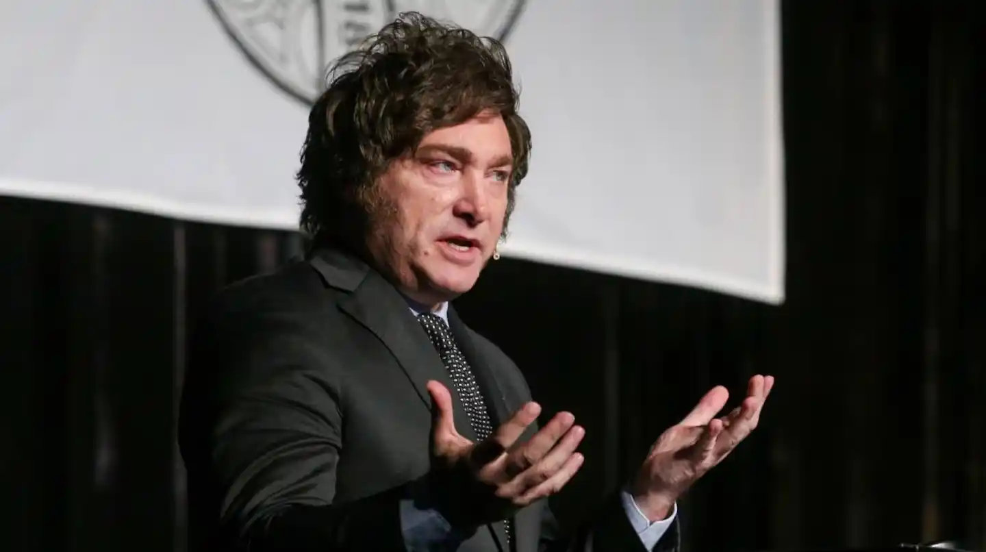 “No necesitamos dólares”: Milei renovó las críticas a la oposición y dejó una fuerte definición económica