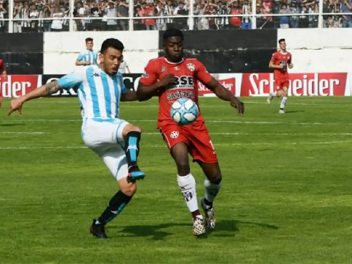 Central Córdoba empató con Racing 