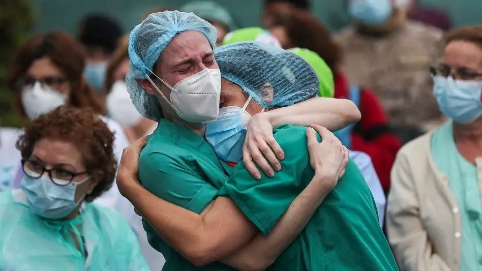 "El 80% del personal que trabaja en salud está en situación de estrés crónico"