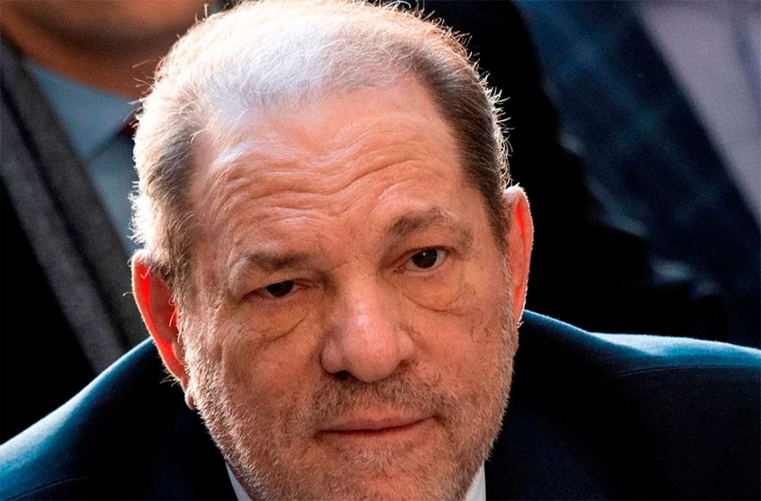 Condenaron al productor Harvey Weinstein a 23 años de prisión por dos abusos sexuales
