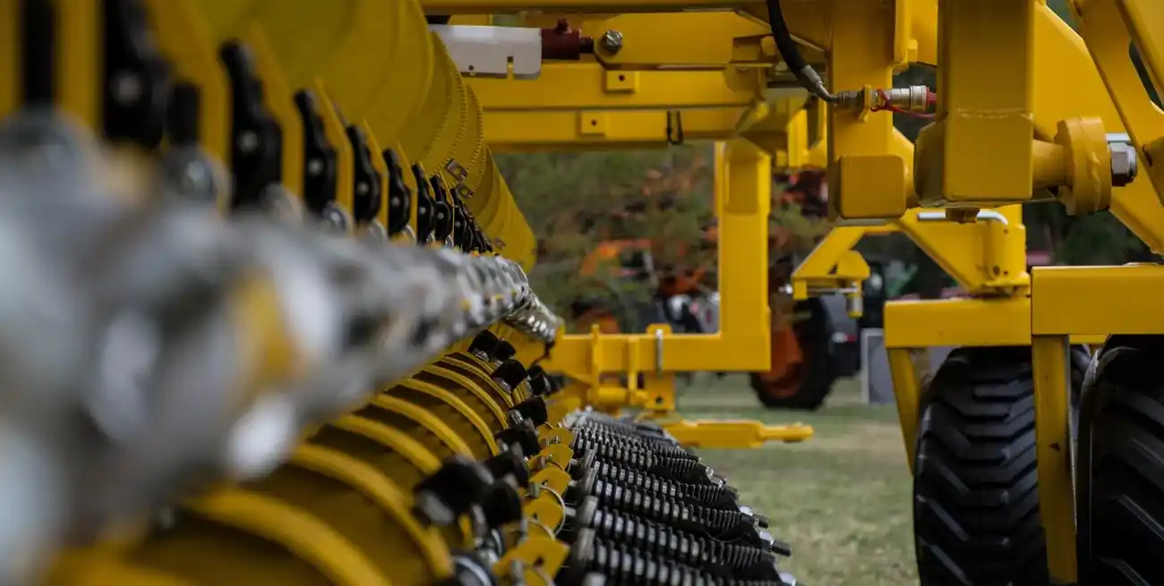 El financiamiento al agro alcanza niveles récord y crecen con fuerza los créditos en dólares.