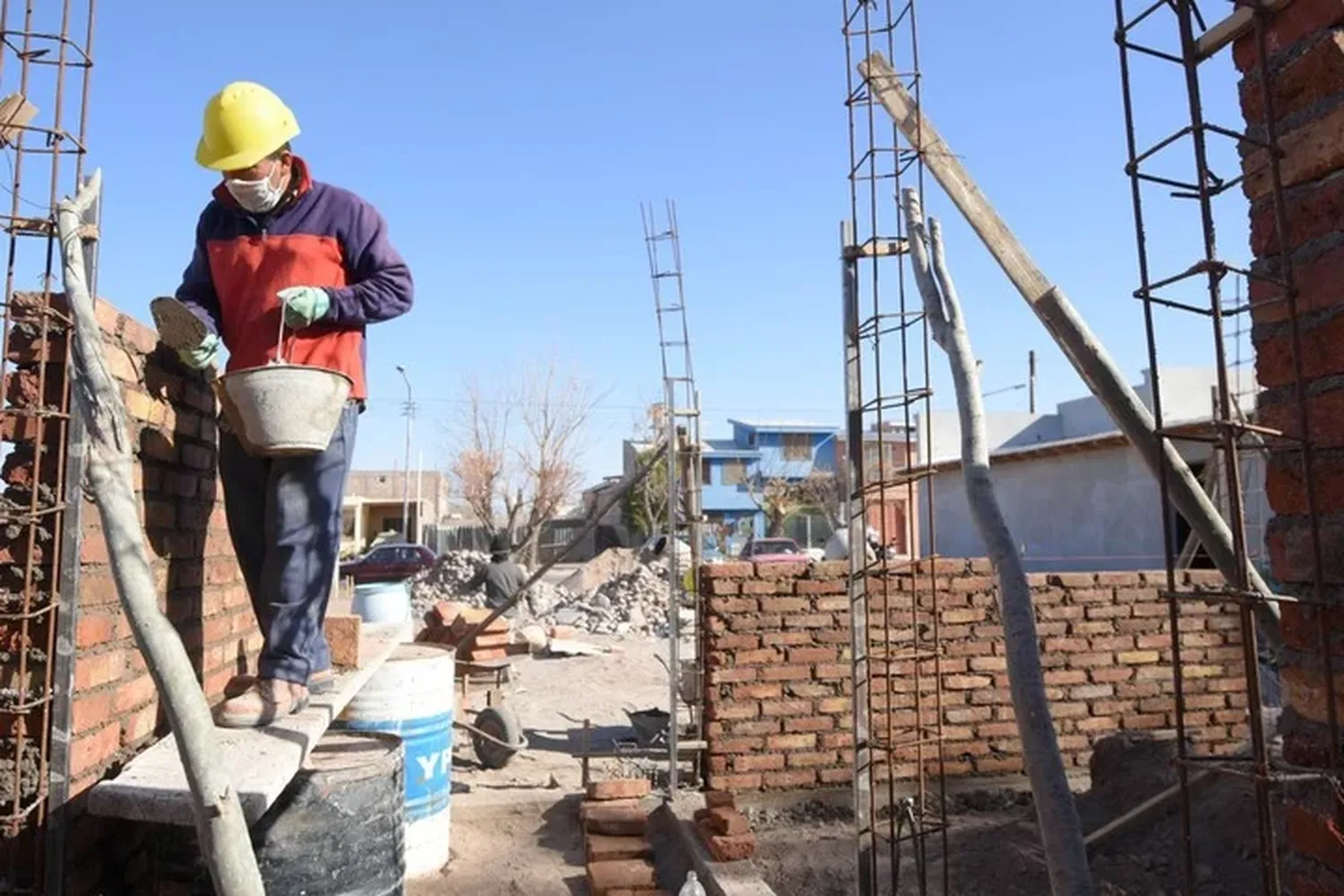 En los últimos días, los materiales de construcción aumentaron hasta un 20 por ciento