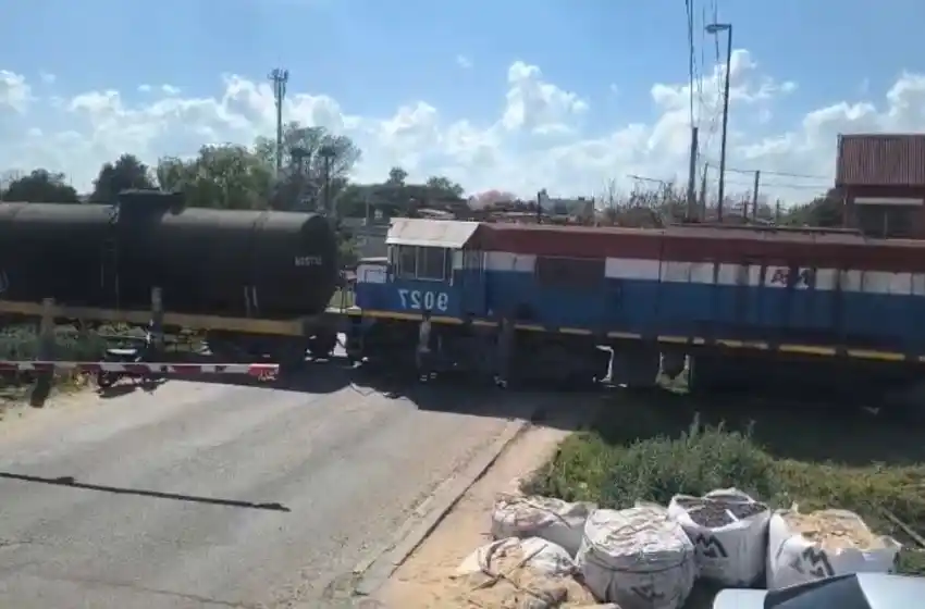 Una nena de 3 años caminaba por las vías y fue atropellada por un tren en zona noroeste