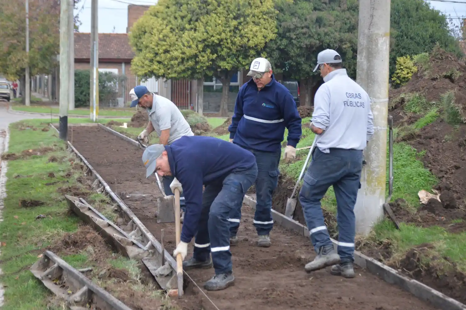 Los trabajos empiezan a visualizarse en plaza Del Docente.