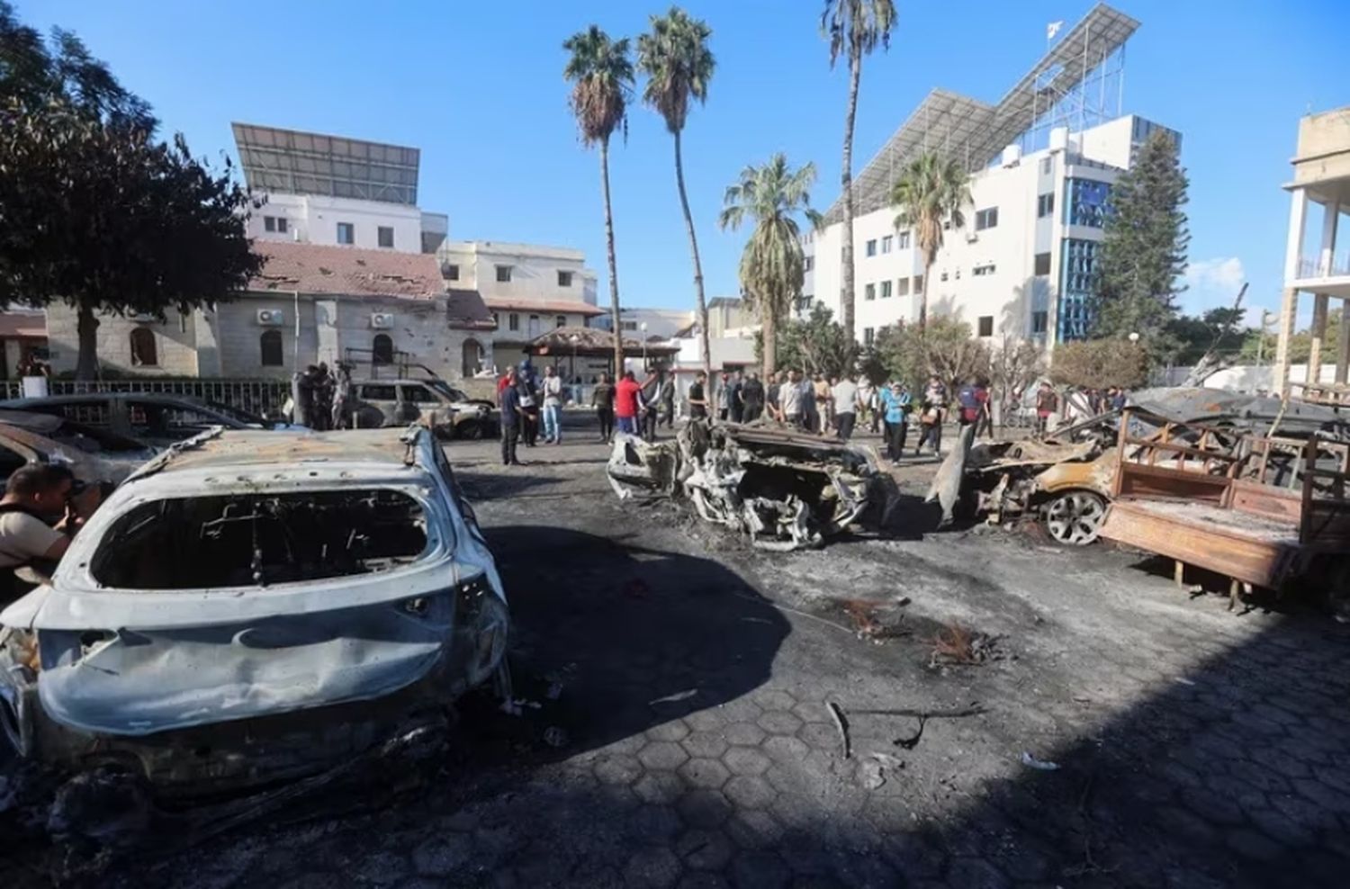 “¿Es nuestro?”: el audio de los terroristas que confirma que un cohete suyo mató a inocentes en un hospital de Gaza