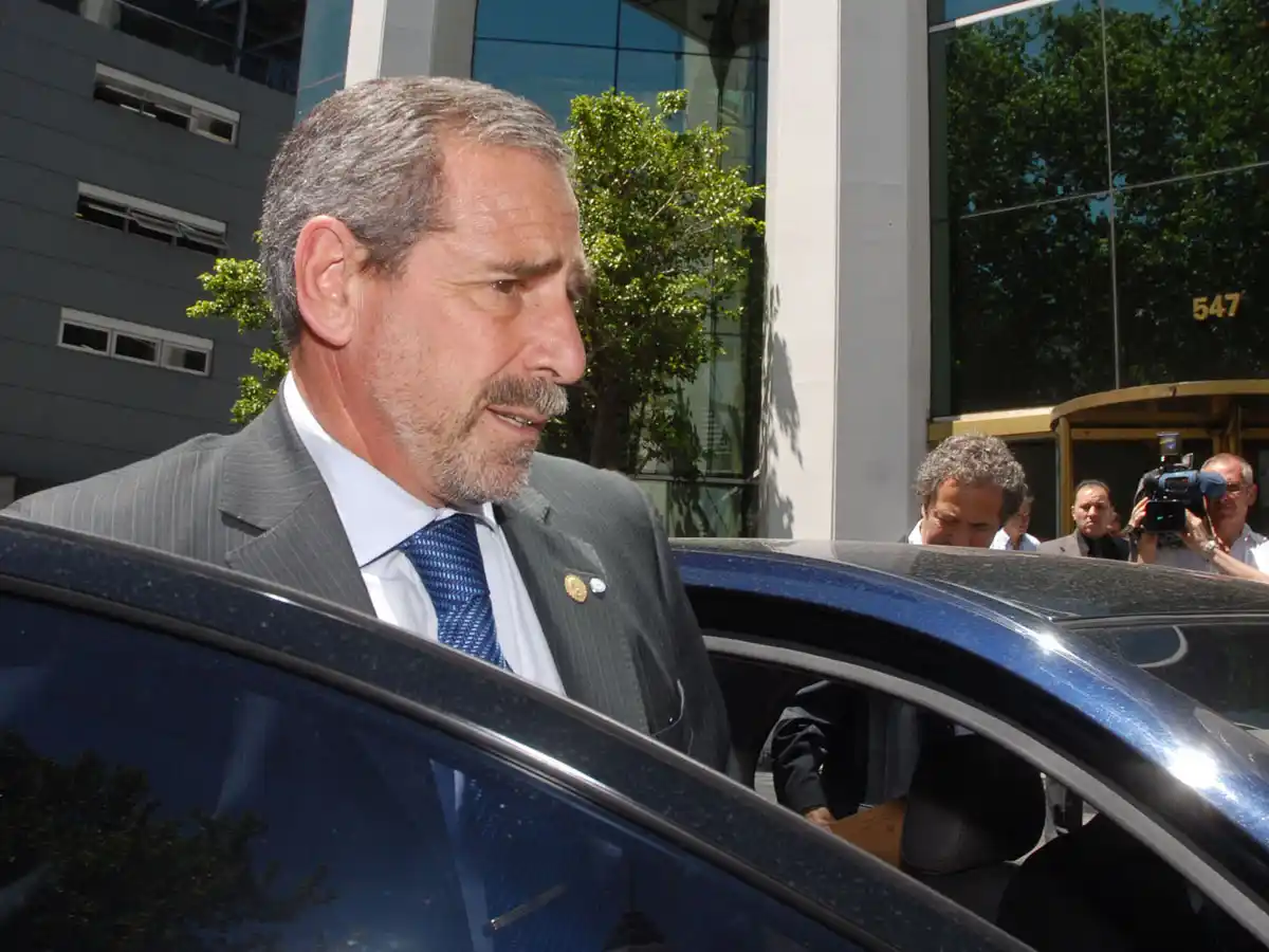 Jaime dice que no tiene plata para asistir al juicio de Once y lo autorizan a faltar