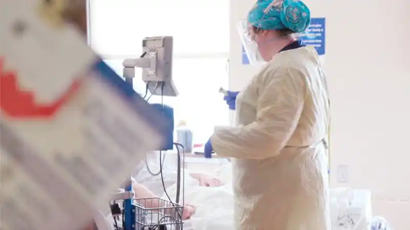 El 61 % de los pacientes con covid en UTI tienen vacunación incompleta o nula