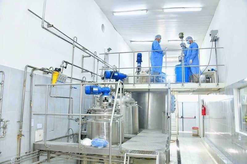 Laformed continúa produciendo insumos
para la campaña contra el dengue