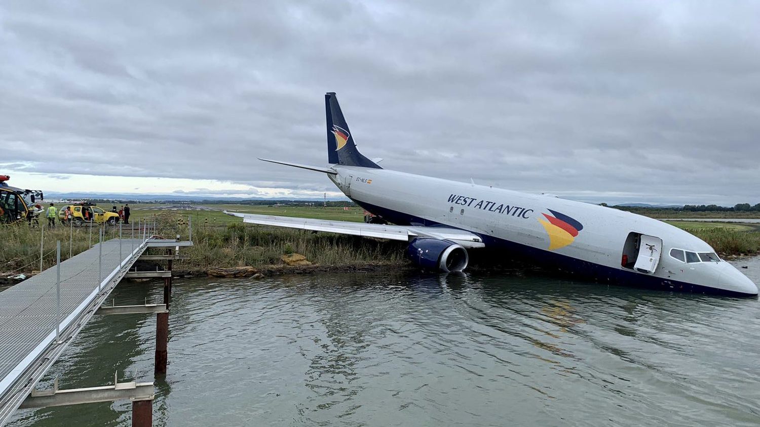 Boeing 737-400F crash in Montpellier, France: What we know