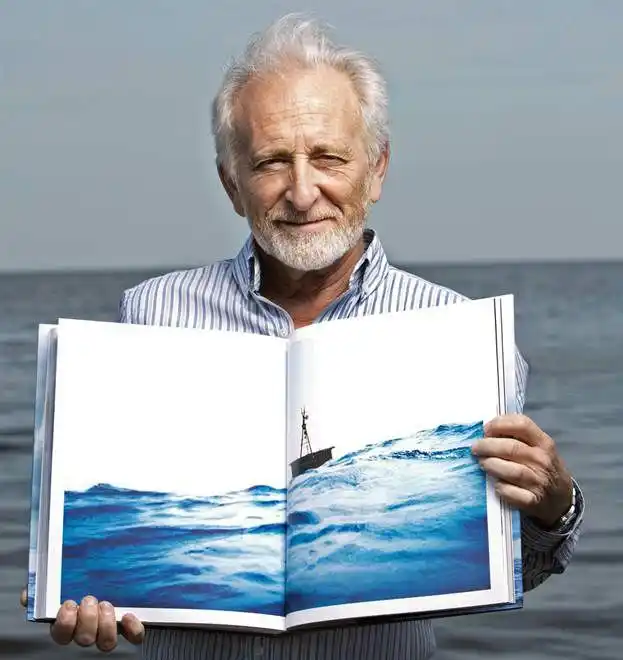 Charla de Alfredo Barragán sobre Expedición Atlantis en el Brazzola: “Los imposibles no existen”