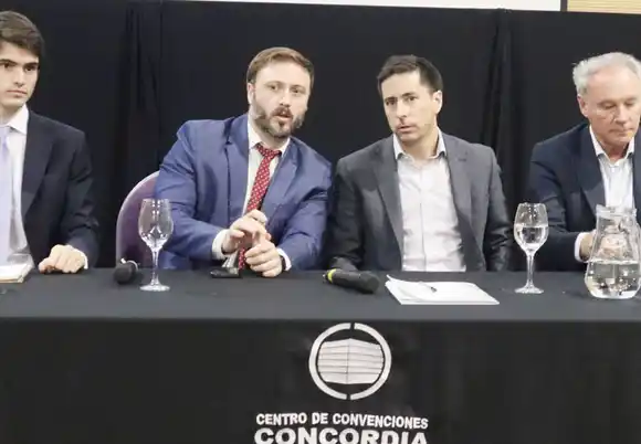 En septiembre deberían comenzar los vuelos comerciales desde Concordia