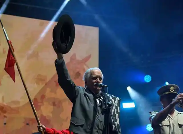 Después de 30 años, Mario Ezcurdia se despide de Jesús María