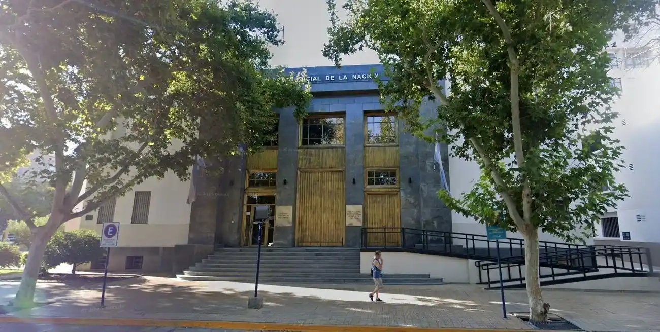 Casamiento gitano y una acusación de unión forzada: investigan a una familia santafesina por sometimiento a una menor