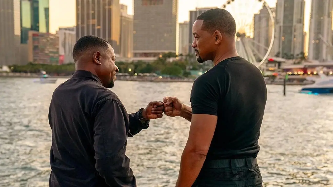 Película de acción. "Bad Boys: hasta la muerte" con Martin Lawrence y Will Smith