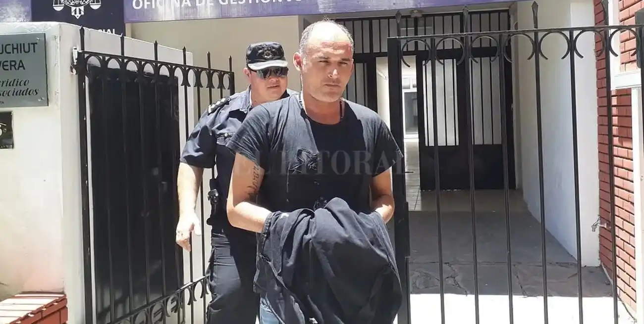Barrientos fue detenido a fines de diciembre de 2019 en su vivienda de Reconquista por su presunta vinculación con juego clandestino en el norte provincial. Luego, fue imputado por el entonces fiscal Aldo Gerosa.