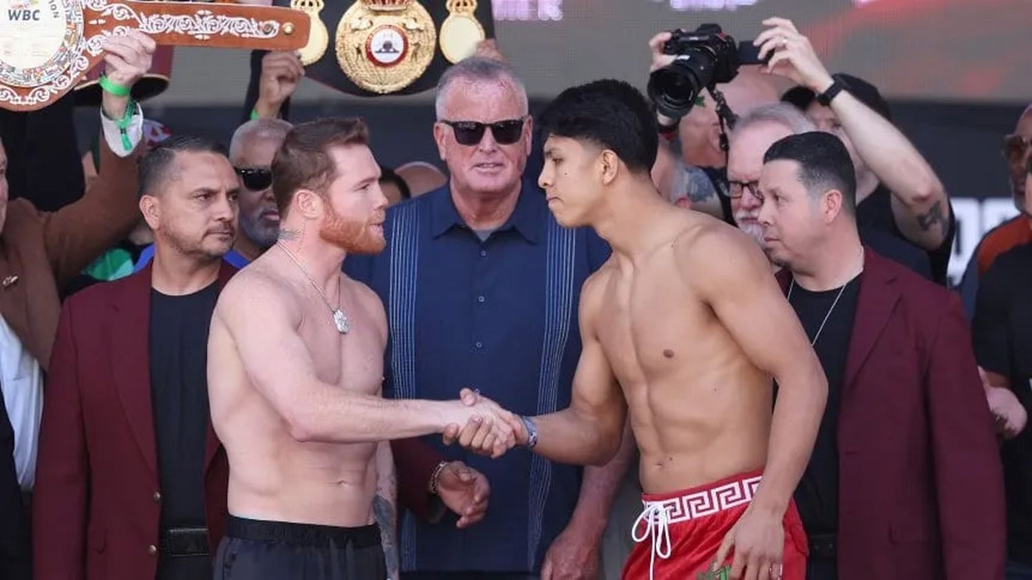 Boxeo internacional: Canelo Álvarez frente a Jaime Munguía en un combate esperado en Las Vegas