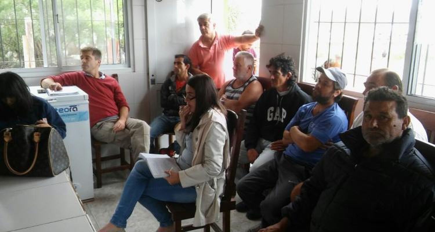 Capitán Sarmiento, interesada en productos de los pescadores artesanales sampedrinos