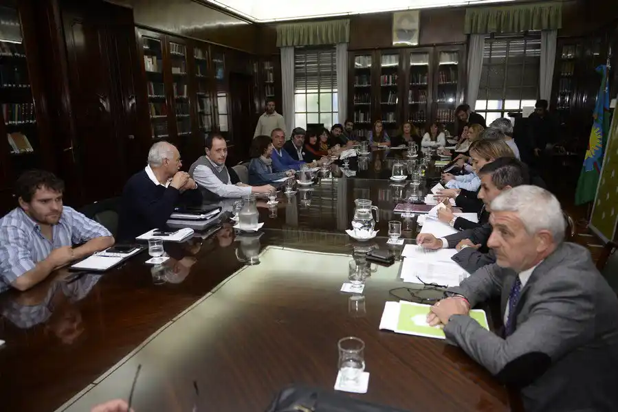 Tercer día del paro de 72 horas en los 80 hospitales bonaerenses