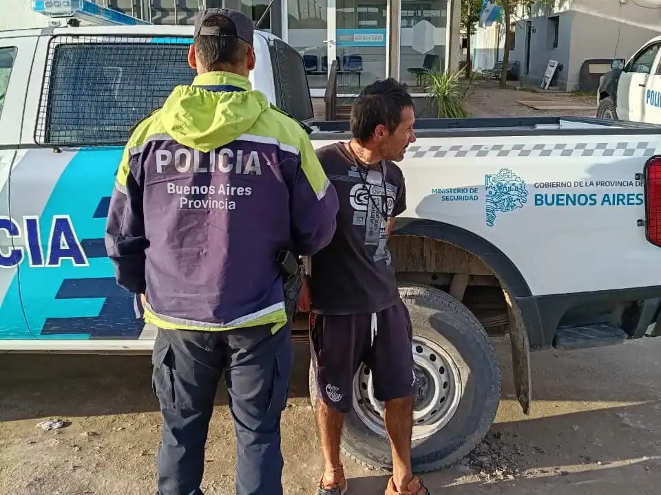 El hombre fue detenido