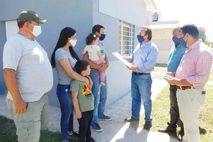 Familias de tres localidades entrerrianas cumplieron el sueño de la casa propia