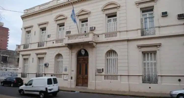 Solicitaron la detención de abusador que no se presentó al juicio