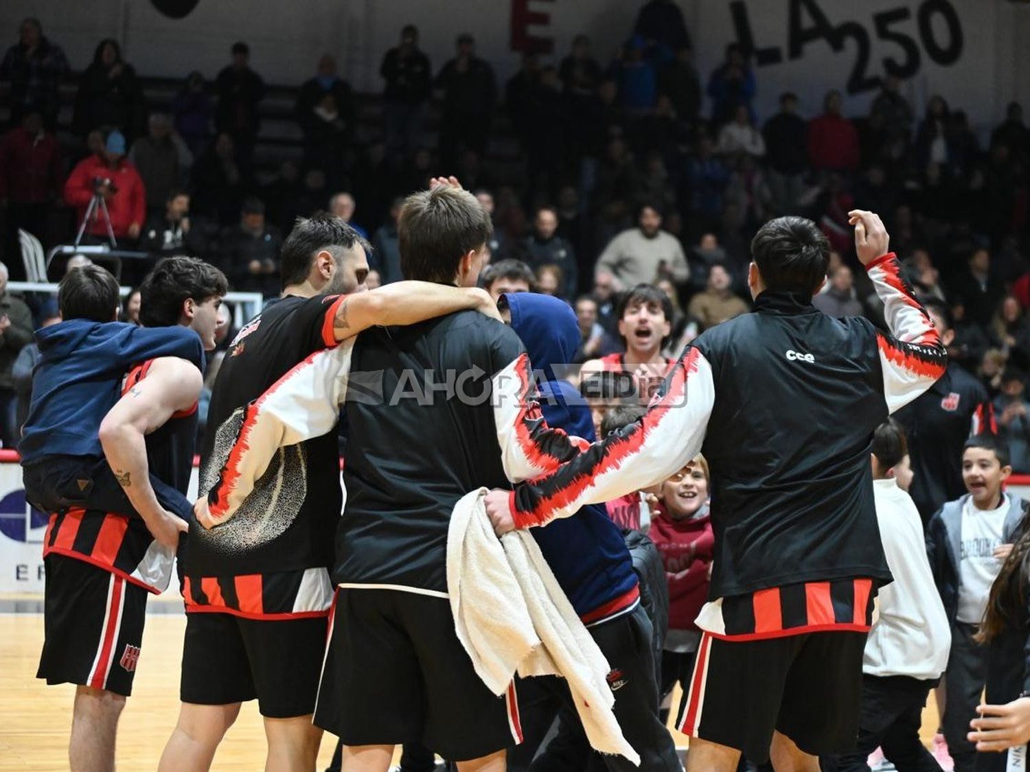 Central barrió la serie ante Estudiantil Porteño y enfrentará a River en octavos de final
