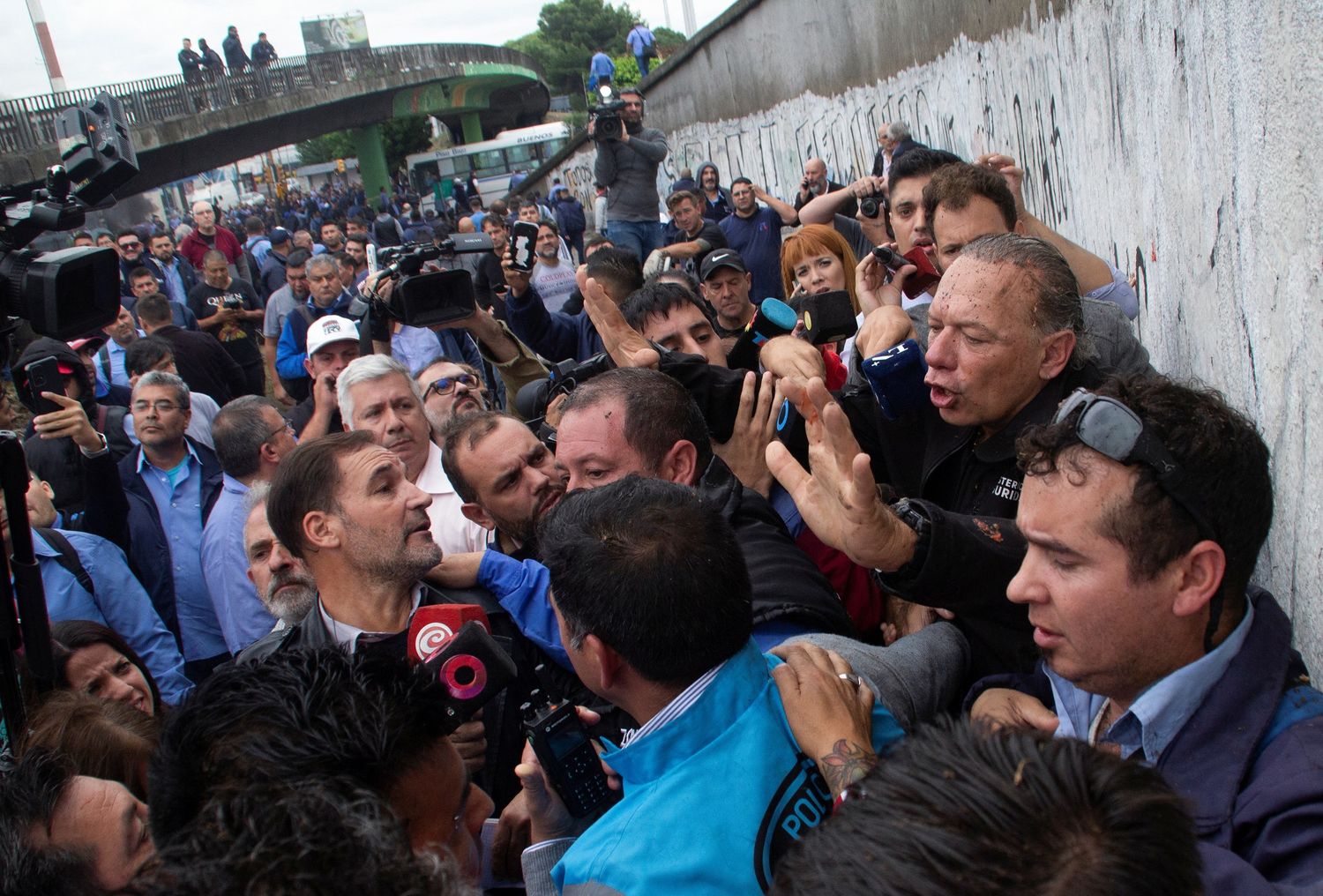 Detuvieron a dos choferes de colectivos de La Matanza por el ataque al Ministro Sergio Berni