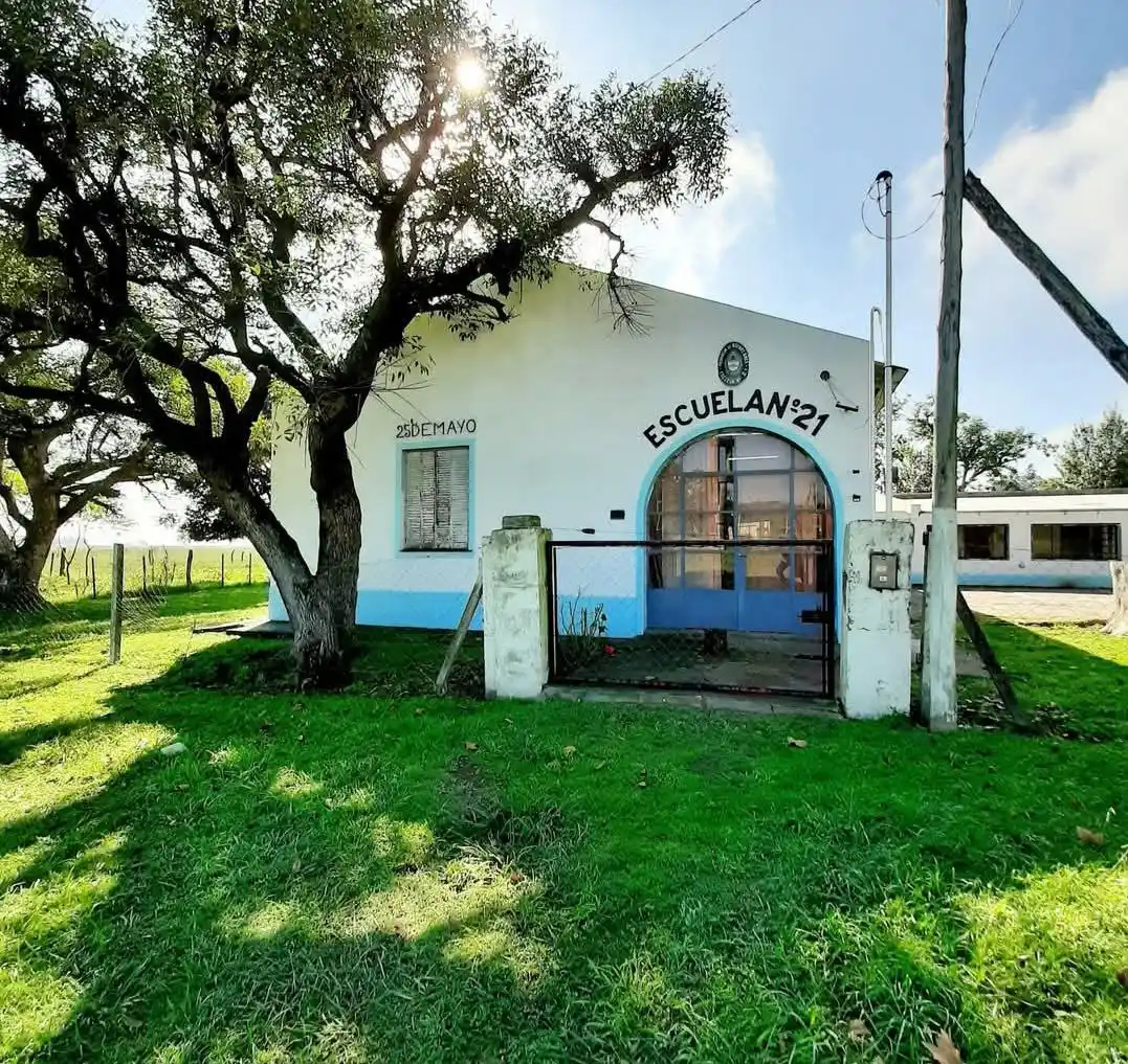 Escuela 21 de Gándara