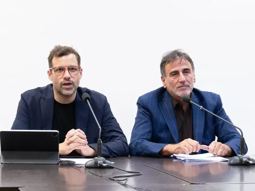 La iniciativa busca modificar el esquema actual para que el 100% de los recursos del fondo pueda ser utilizado con libre disponibilidad por los municipios, en lugar del 70% vigente.
