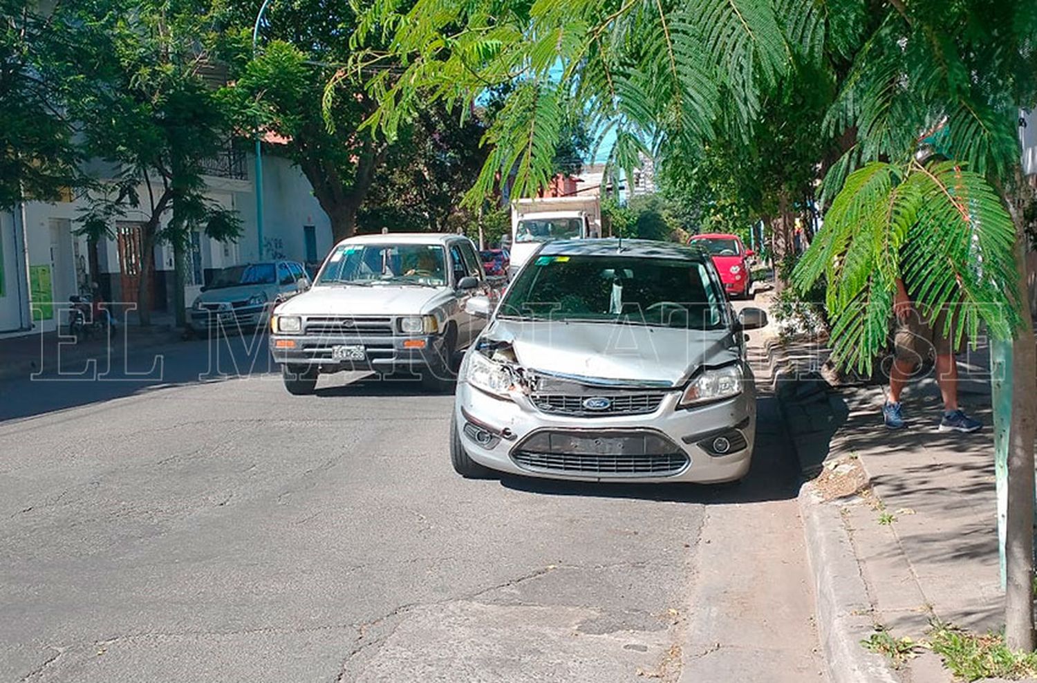 Fuerte choque en Dorrego y Gascón