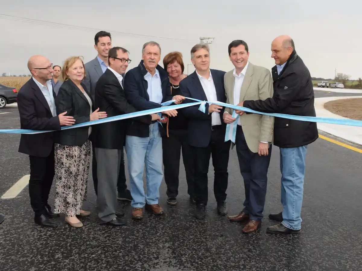 Schiaretti inauguró la ruta Arroyito - Sacanta 